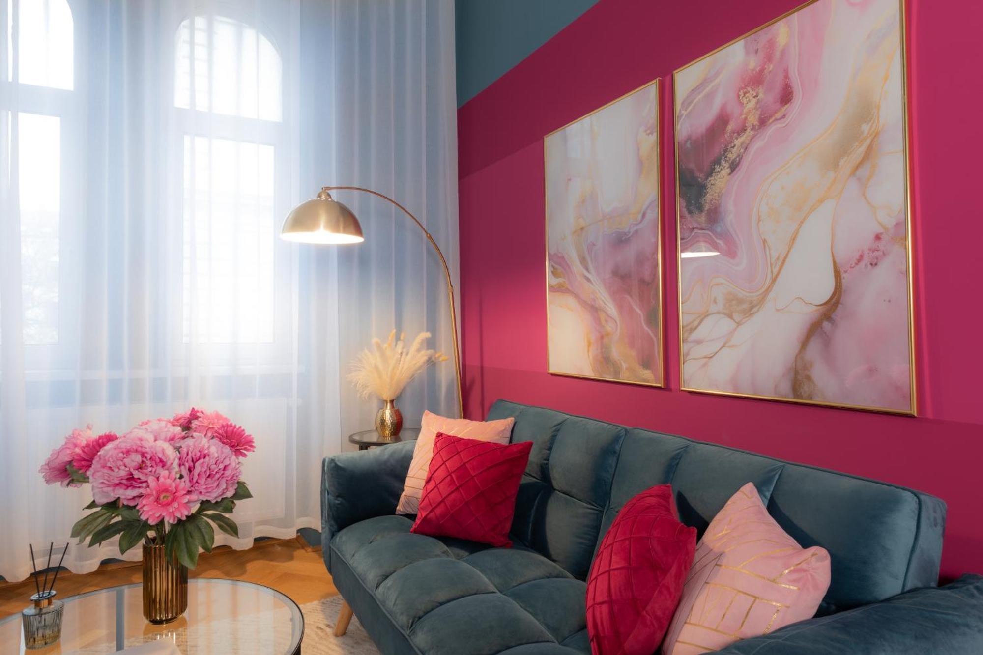 Deluxe Zum Wohlfuehlen Apartment *